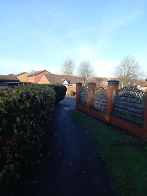 The Kilsyth,Detached Bungalow Warrington Zewnętrze zdjęcie